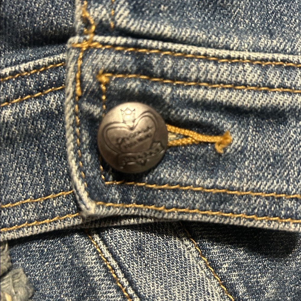 Vera Wang Princess Denim Jacket Embellished with Pearl Accents M - Picture 3 of 10